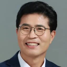 Will Lee Won-taek win the 2026 Jeonbuk Province Gubernatorial Election?