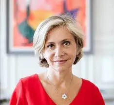 Will Valérie Pécresse advance to the second round of the next French presidential election?