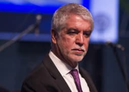 Will Enrique Peñalosa win the 1st round of the 2026 Colombian presidential election?