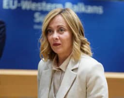 Will Trump meet with Giorgia Meloni in November?
